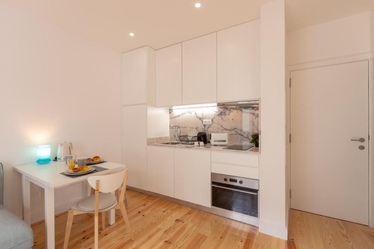 Sweet Flat 4Two In City Center, Balcony & Air Conditioning Porto Bagian luar foto