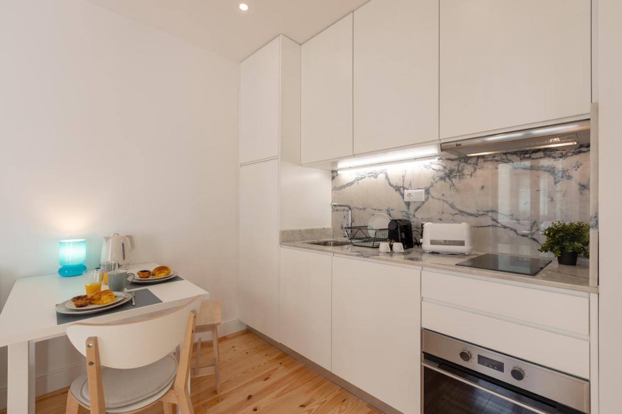 Sweet Flat 4Two In City Center, Balcony & Air Conditioning Porto Bagian luar foto
